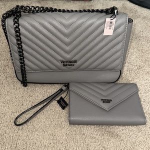 Victoria’s Secret V-Quilt Cain Crossbody Shoulder Bag and Wallet Wristlet NWT